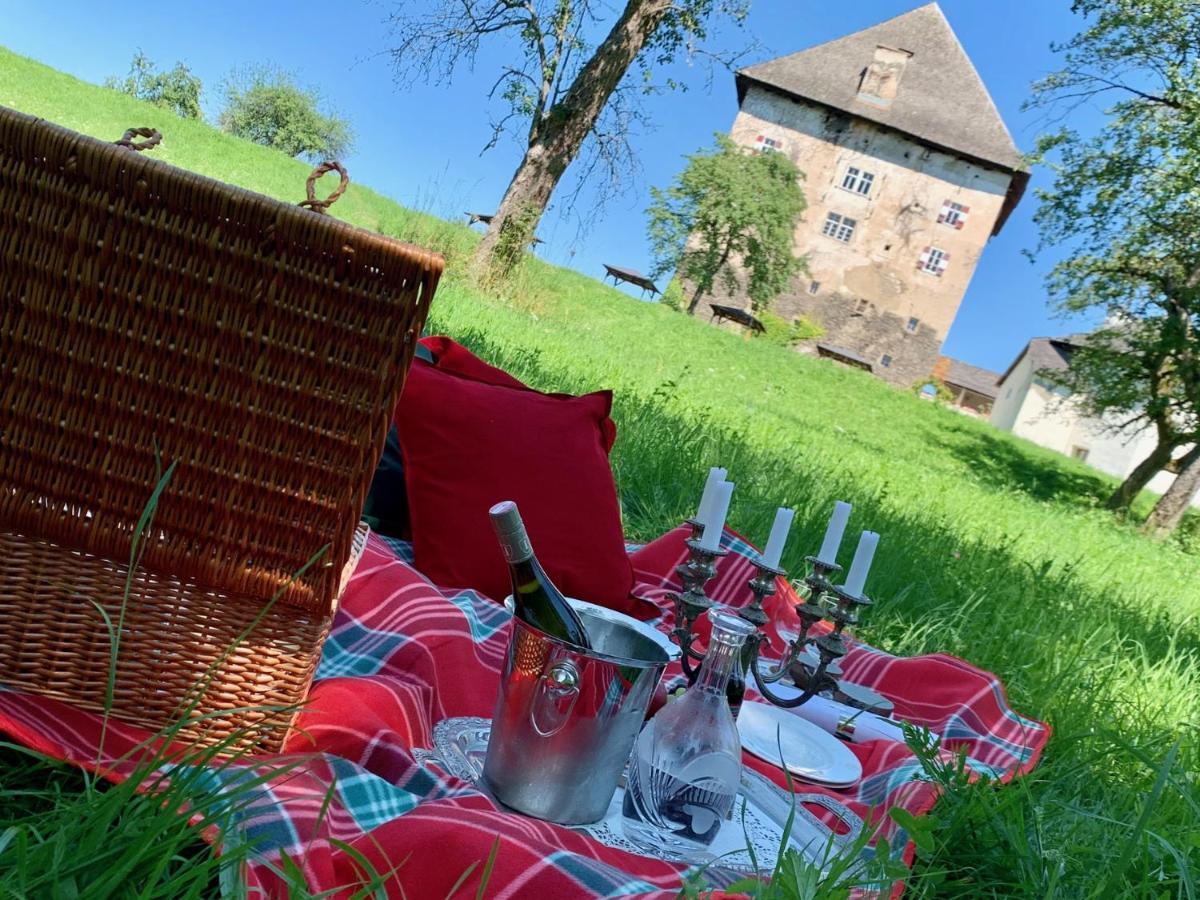 Schloss Moosburg Gaestehaus Dış mekan fotoğraf