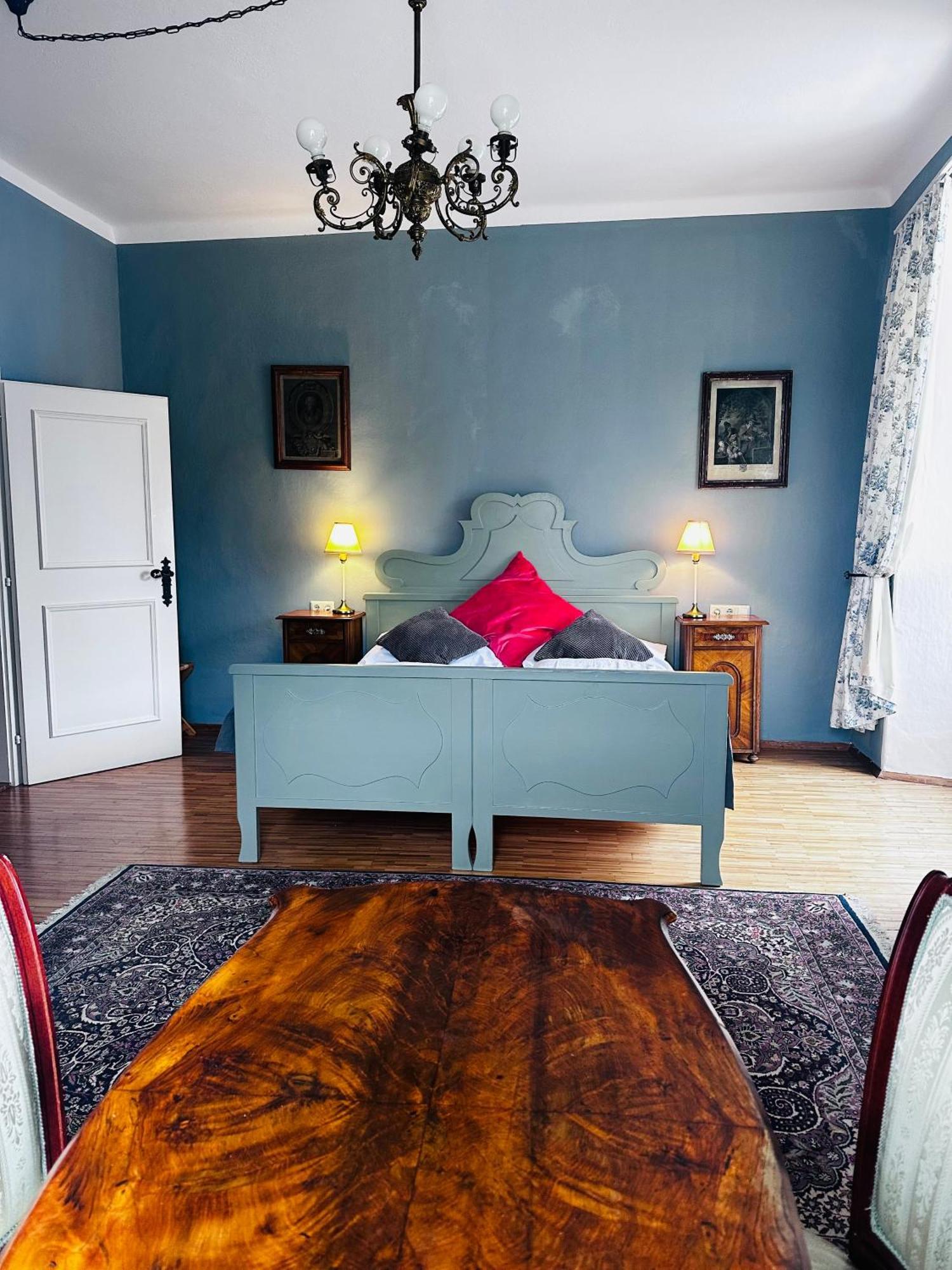 Schloss Moosburg Gaestehaus Dış mekan fotoğraf