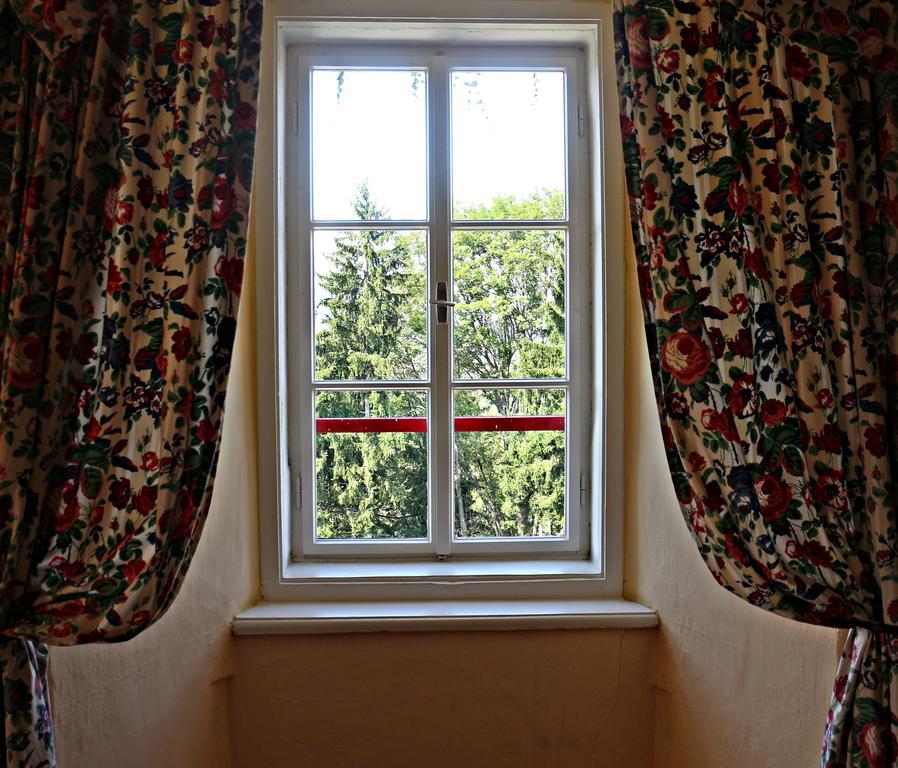 Schloss Moosburg Gaestehaus Dış mekan fotoğraf